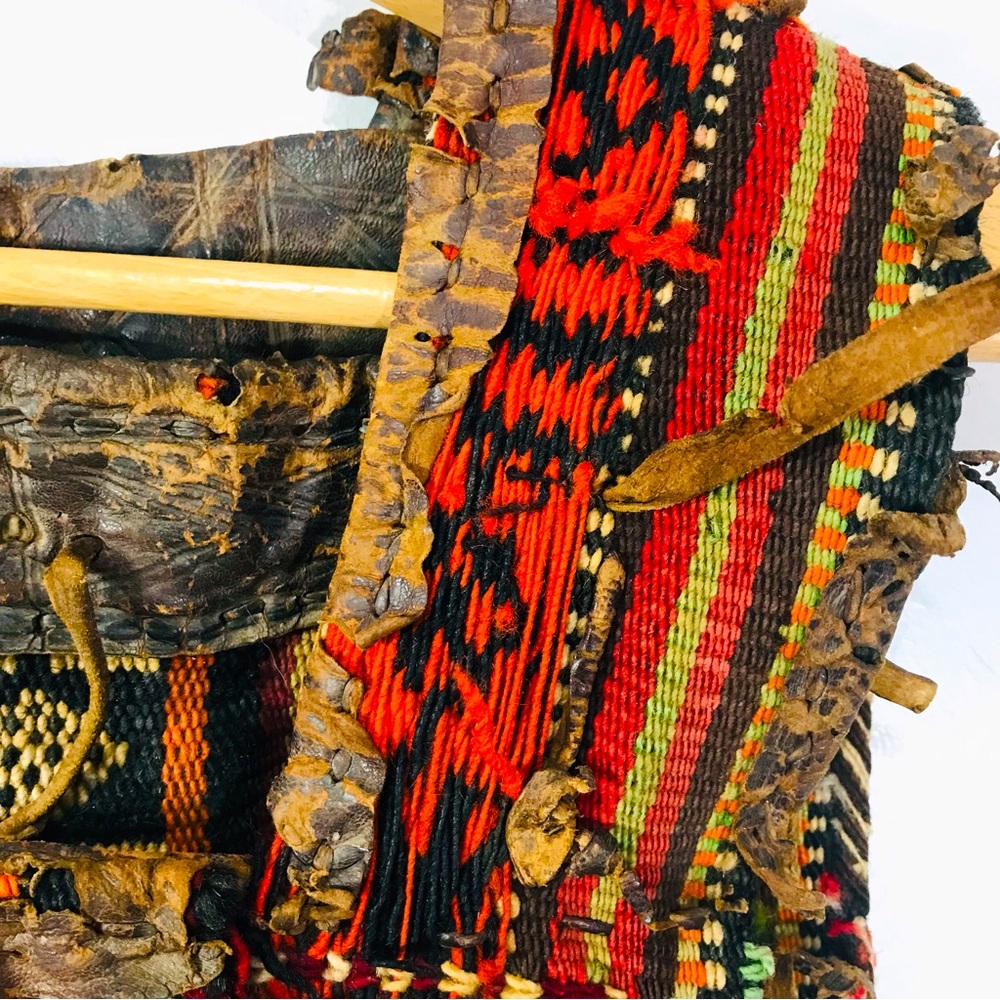 Antique hand made unisex hipster bag - Picture 15 of 16